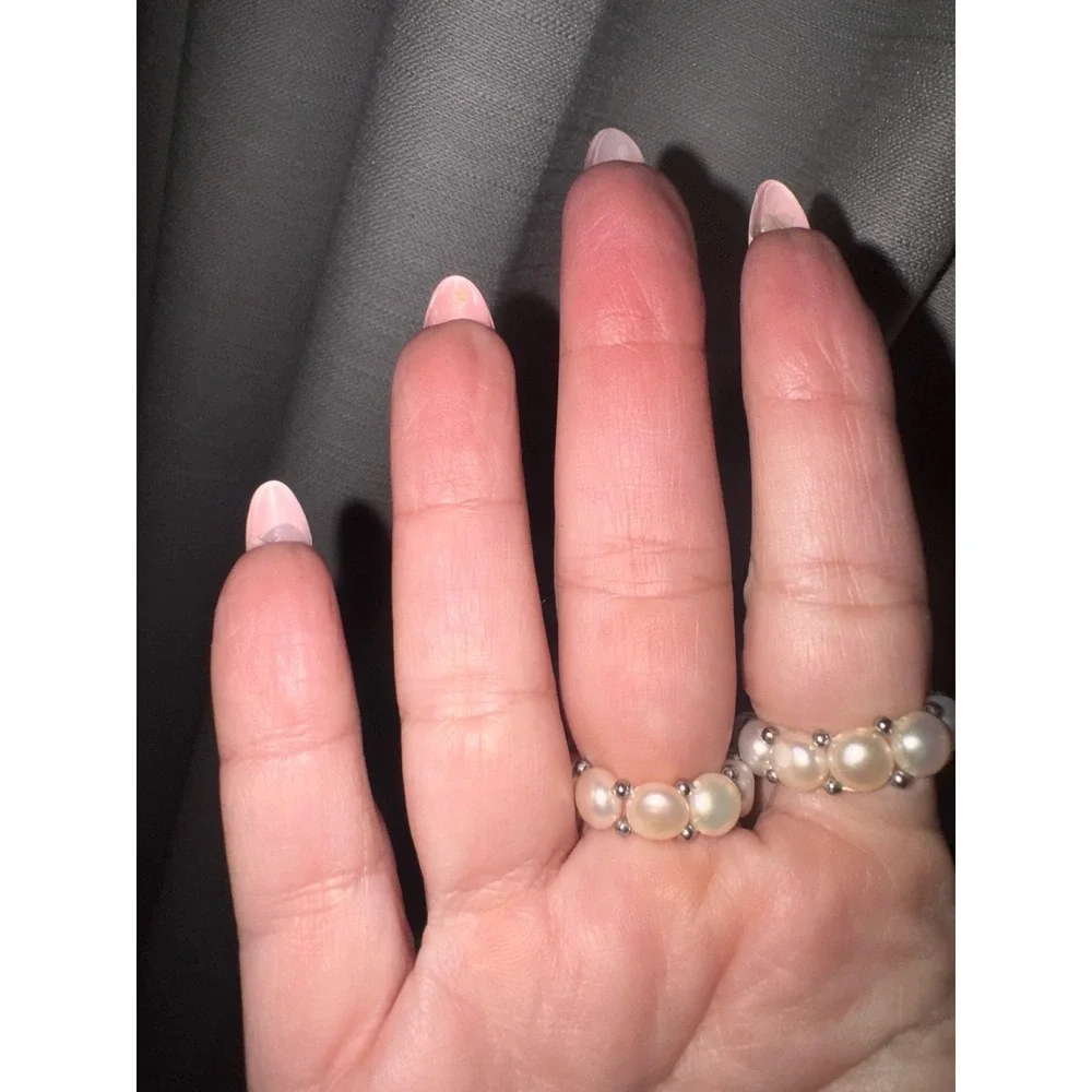 Elegant Pearl Ring Silver‎ Tone Stackable Beaded Statement Ring Stretch size